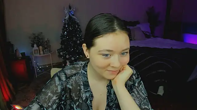 AlluringLookk webcam