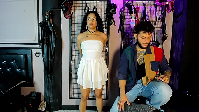 Twisted_Fantasy webcam