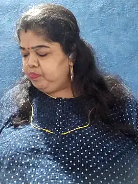 tamilthanushri webcam