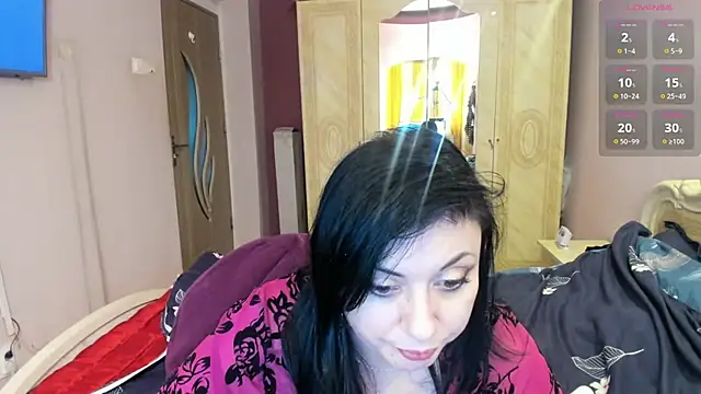 MilfDomina699 webcam