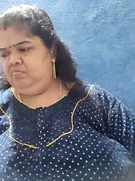 tamilthanushri webcam