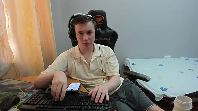 iliaskrislove webcam