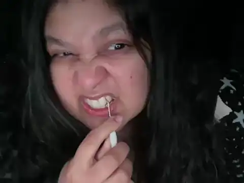 MelanieFawker webcam