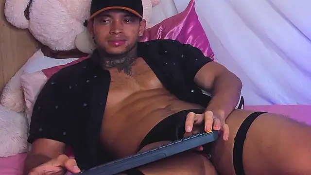 Stiven_collins webcam