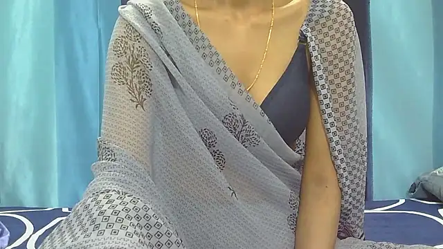 Aarti_misty71 webcam