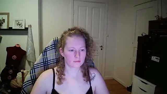 Girlnina-1995 webcam