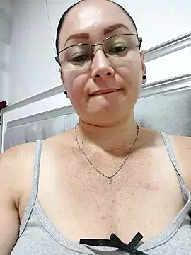 milly_sanchez webcam