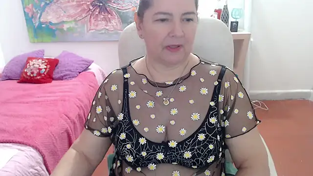 leonela_69 webcam