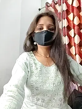 Webcam Model (Ruhi_07)  is live.Free join now!