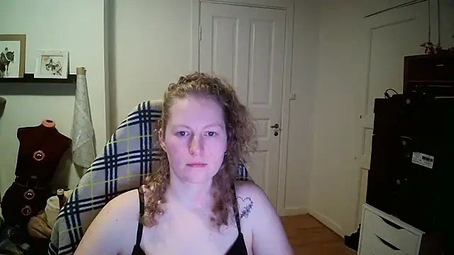 Girlnina-1995 webcam