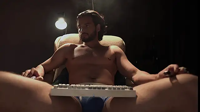 Keen___Luckystrike webcam