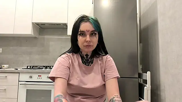 HighelikeGirl webcam