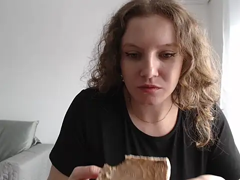 LadyAmaraLove webcam