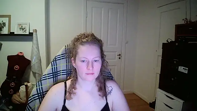 Girlnina-1995 webcam