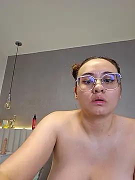 naughtylesbians__ from StripChat is Freechat