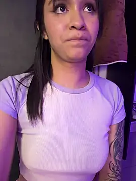 Isabella-Teen webcam