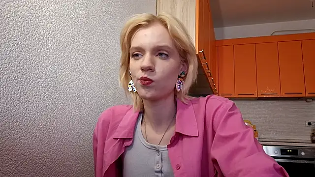 AuraNevera webcam stripchat model stream image