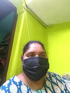 villageanuty (F milf) - Ticket Show