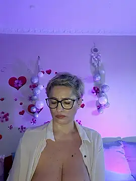 BellaBellaHot webcam