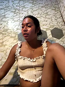 youryummybaby webcam