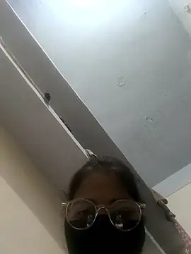 MONIKA_BIGG55A webcam