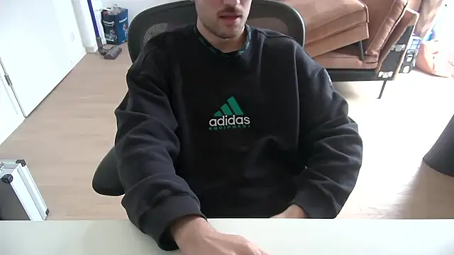 taallguyy_196 webcam