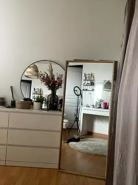 Petite_minette30 webcam