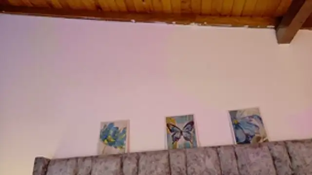 Lizbeth_Rouse webcam