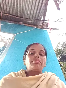 Manvi_hote webcam stripchat model stream image