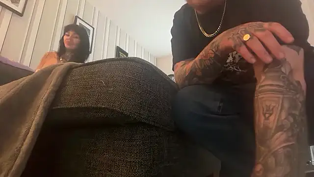 DaddyAndBabyGirl94 webcam