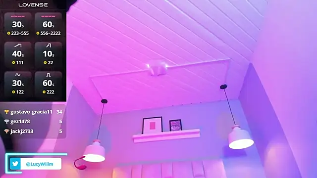 Lucy_Williiams webcam