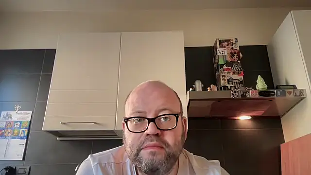 theitalianbear webcam