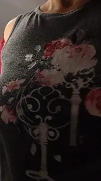 Natasha_miilf webcam