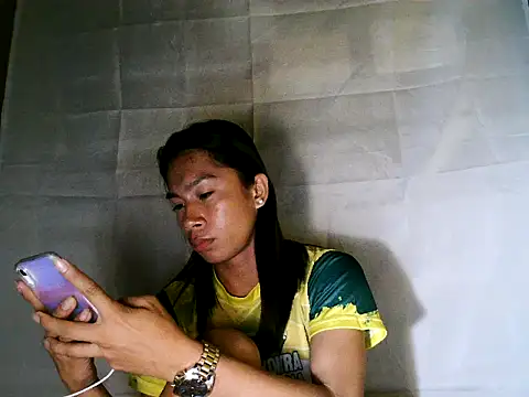 Asian_PrettyAle webcam