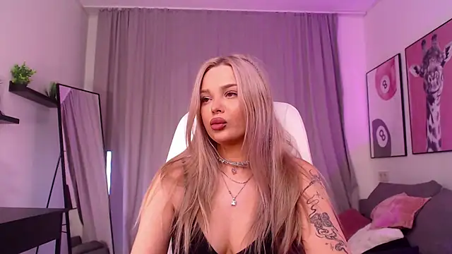 Leslie_Caronn webcam