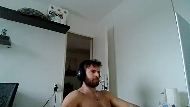 alpha-hunk webcam