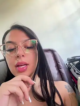 jujuarantes__2026 webcam