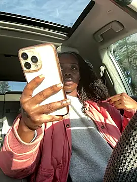 choclatepeaach webcam