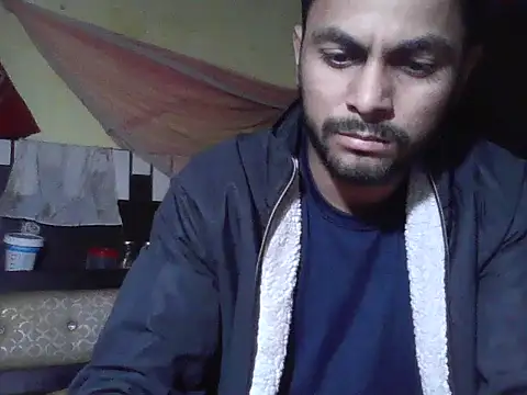 Stubborndesiboy webcam