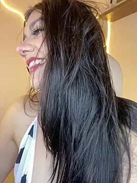 Webcam Model (Zoe_Serrat)  is live.Free join now!