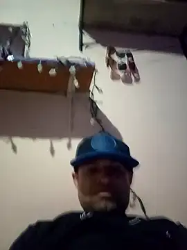 yoguitolokoche webcam