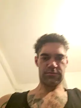 2223joker - 2223joker's free webcam