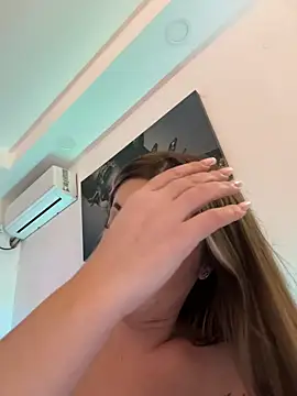 IsabellaEtthan's Stripchat show and profile