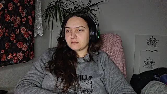 Cyndee_Winter webcam