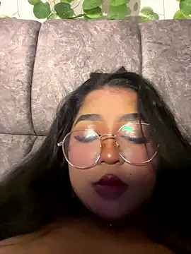 Isabella_Belmont webcam