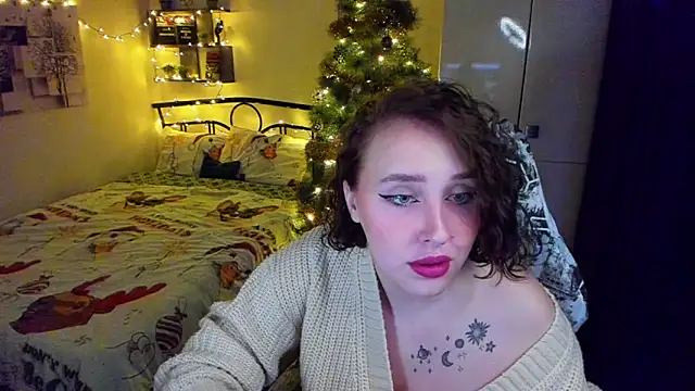 CrazyBitchInLace webcam