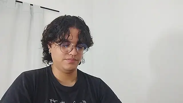 Diane_blossom webcam