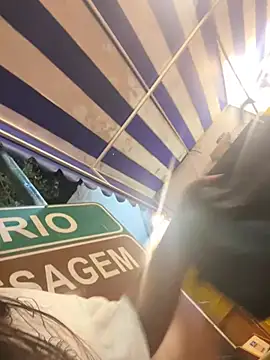 HellenaTinoco webcam