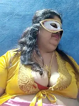 tamilthanushri (F milf) - Boobs nipples