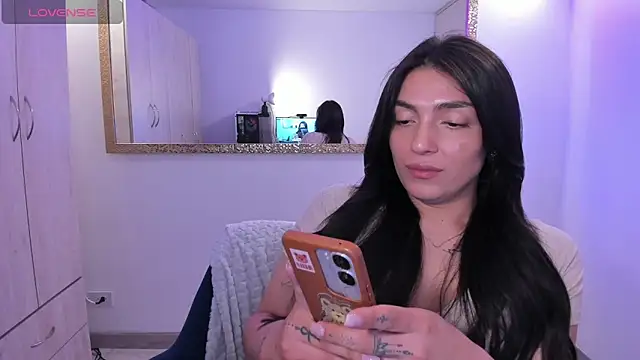 EricaVanderhill webcam